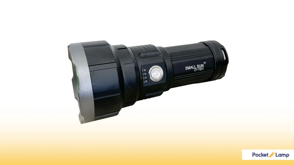 در استفاده از چراغ قوه پرتاب نور بلند چه نکاتی را باید رعایت کرد؟