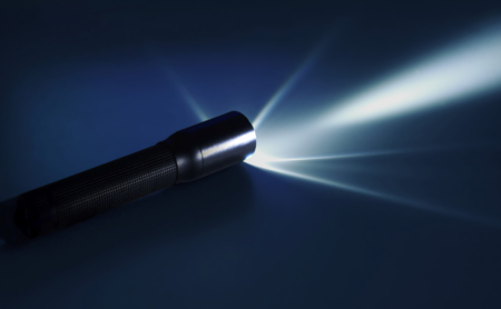 راهنمای خرید چراغ قوه